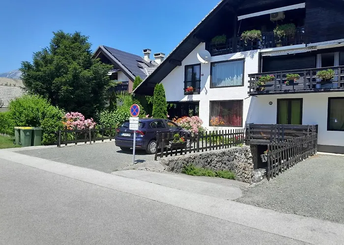 Appartement Aparthouse Ani *