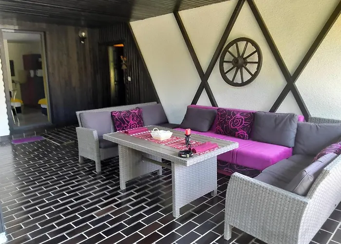 Apartma Aparthouse Ani *